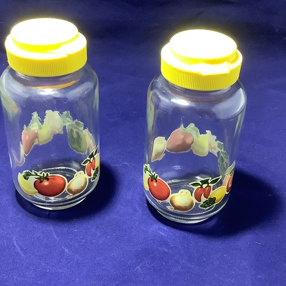 Vintage Spice Shakers